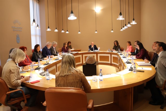 Convocatoria da sesión plenaria do 21 de outubro de 2025